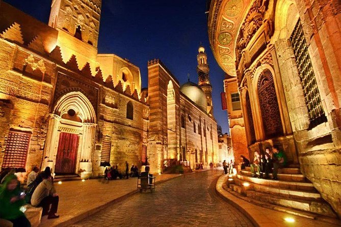 Half Day Tour: El Moez Street, Al Azhar Park and Khan EL Khalili Bazaar - Bab Zuweila and the saddlemakers’ market
