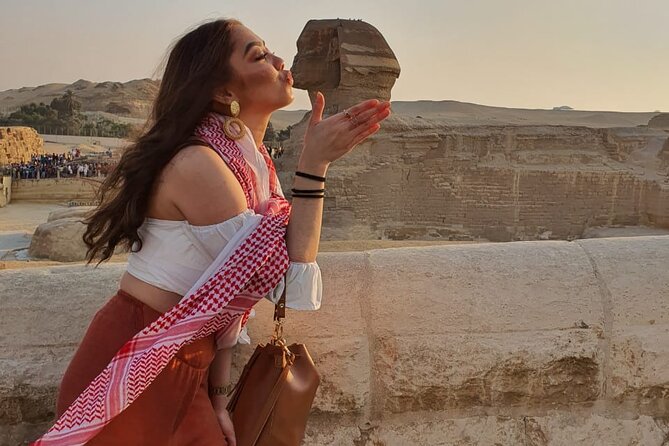 Half Day Tour to Giza Pyramids and Sphinx - Valley Temple and the old Nile setting