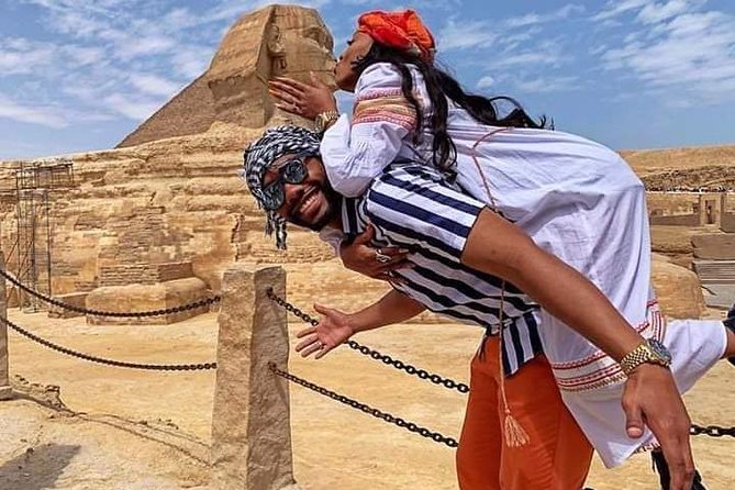 Half Day Tour to Giza Pyramids and Sphinx from Cairo - Getting from Cairo to the Giza Plateau