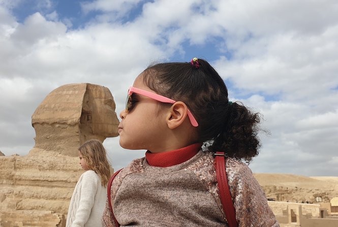 Half Day Tour to Giza Pyramids and Sphinx from Cairo - Meeting the Great Sphinx
