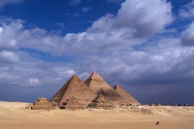 Half Day Tour to Giza pyramids, sphinx Lunch and camel ridding - What the $10 price really means
