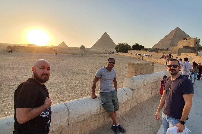Half-day Trip to Pyramids and the Sphinx with Camel ride - Who should book this experience
