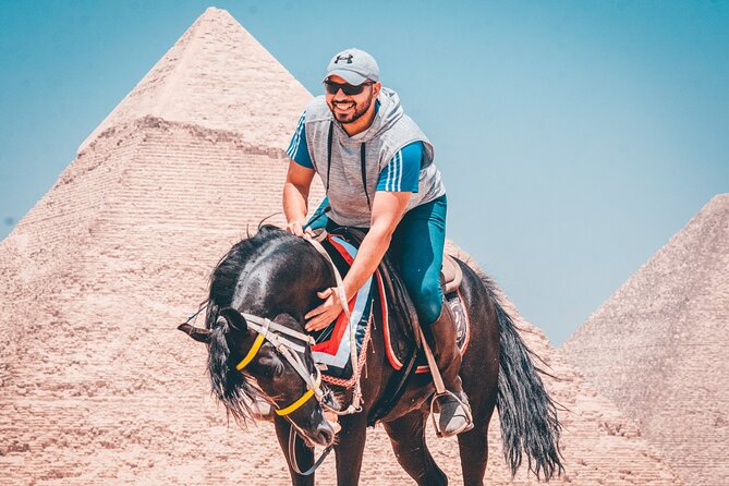 Horse or Camel Ride in Giza Pyramids - Riding through the pyramid area