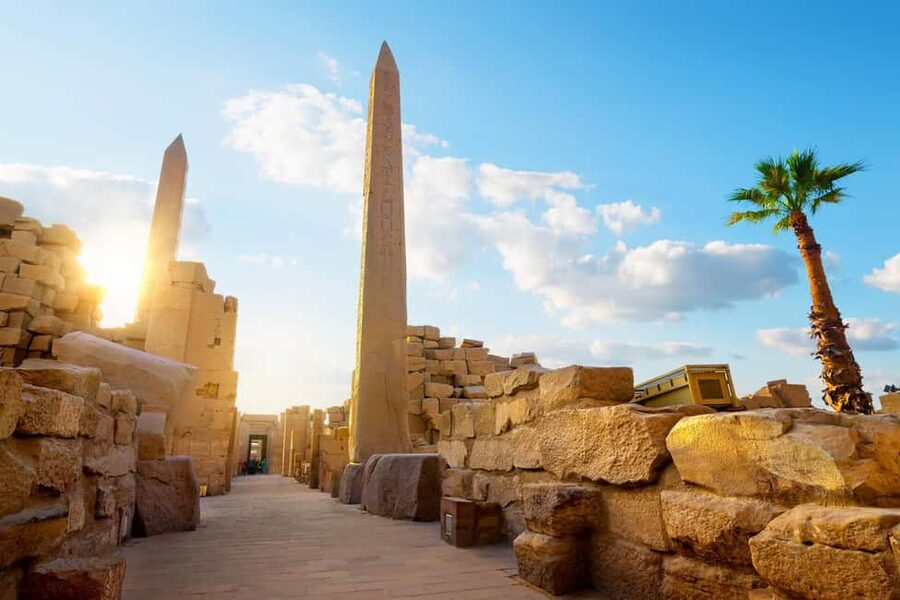 Hurghada: 2-Day Luxor Tour with Hotel, Balloon, & Nile Boat - Why two days in Luxor works better than a rushed visit