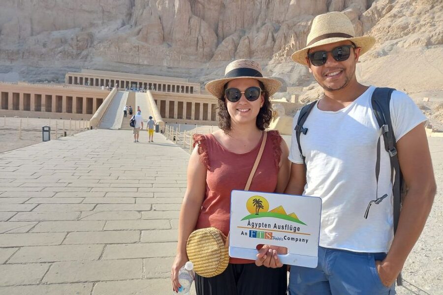 Hurghada: 2-Day Luxor Tour with Hotel, Balloon, & Nile Boat - Luxor Temple after Karnak