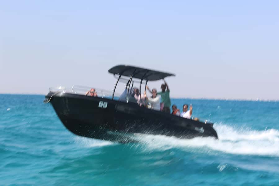 Hurghada: 4 Island Hopping Tour Dolphin, Snorkeling & Lunch - Speedboat size and group feel make a difference