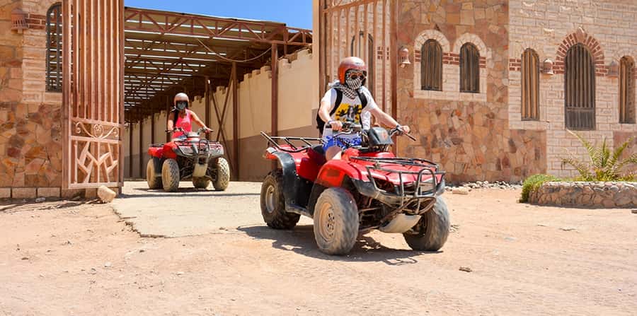 Hurghada: ATV Tour with Camel Ride, Dinner Show & Stargazing - The camel ride is short but useful for photos