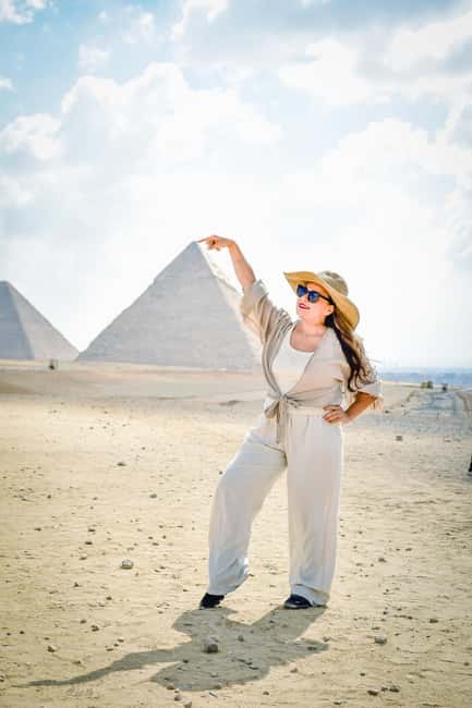 Hurghada: Cairo Pyramids, Sphinx & Egyptian Museum Day Trip - Key points at a glance