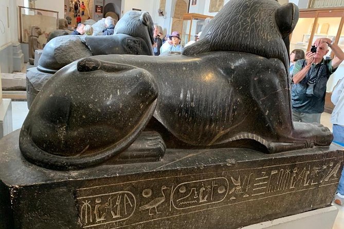 Hurghada Cairo visiting the pyramids one day by bus - Is the $80 price good value?