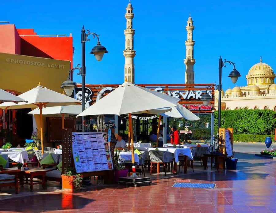 Hurghada: City Guided Tour with Local Market Stop - Pickup and the short ride into town