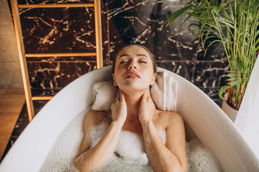 Hurghada: Cleopatra Plus Spa, Massage, Shared Tour - How good is the value at $21?