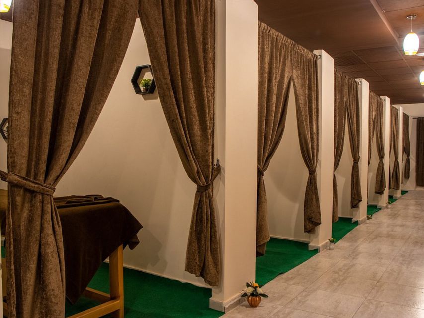 Hurghada: Cleopatra Spa and Massage - Salt room, sauna, steam, and jacuzzi