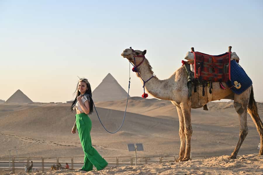Hurghada Day Trip to Giza Pyramids, Sphinx, Museum and lunch - The 2 AM pickup from Hurghada