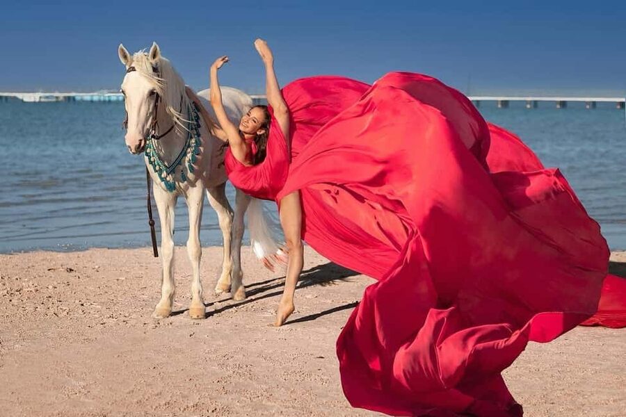 Hurghada: Desert & Sea Horse Riding with + 360° Photos - Riding through the Egyptian desert