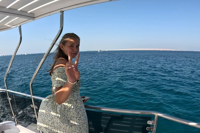 Hurghada Diving Adventure one Day with two Dives Boat Trip - Equipment is available, but not part of the base price