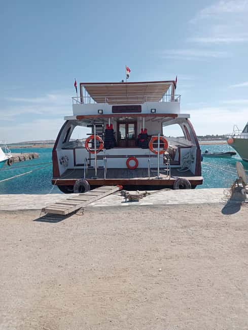 Hurghada: Dolphin & Coral Reef Snorkeling Tour with Lunch - Packing for six to seven hours on the water
