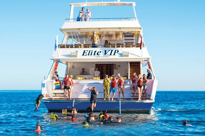 Hurghada: Elite VIP Cruise with Seafood and BBQ Buffet Lunch - Why the boat matters more than the word VIP
