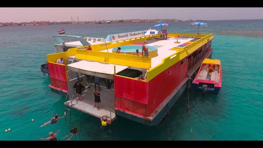 Hurghada: Empire Submarine Boat Trip with Snorkel and Drinks - Who will enjoy the Empire Submarine most