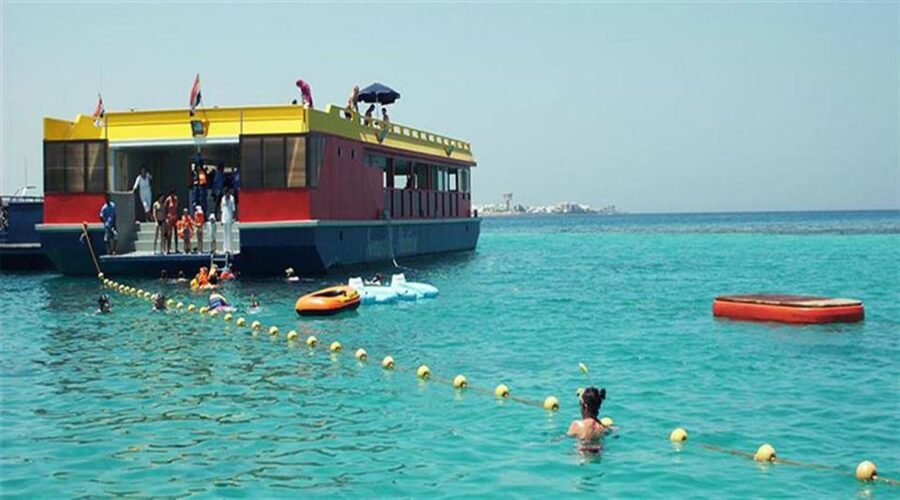 Hurghada: Empire Submarine Boat Trip with Snorkel and Drinks - Getting from your hotel to the Hurghada marina