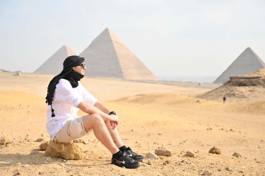 Hurghada: Giza Pyramids, Sphinx, Museum & Old Souq Day Trip - Key points to know before booking