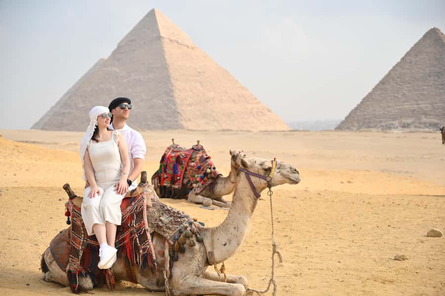 Hurghada: Giza Pyramids, Sphinx, Museum & Old Souq Day Trip - Why this Hurghada to Cairo trip is worth considering