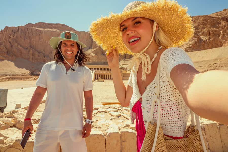 Hurghada: Luxor Highlights All-Inclusive Tour & Balloon Ride - The Valley of the Kings and its painted tombs