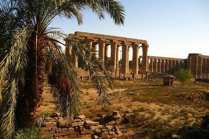 Hurghada: Luxor, Karnak, Hatshepsut and Valley of the Kings - Lunch and the optional Nile boat