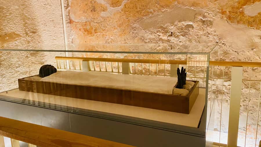 Hurghada: Luxor Tour with Valley of Kings, Karnak & Tut Tomb - The Early Pickup and Five-Hour Road Journey