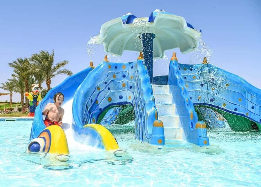 Hurghada: Makadi Water World with Lunch & Transfers - A full day away from the Hurghada hotel pool