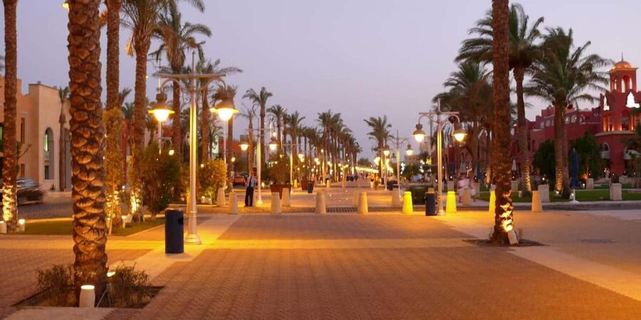 Hurghada: Morning or Sunset Sights Guided Tour with Shopping - The harbor, fish market, and Red Sea views