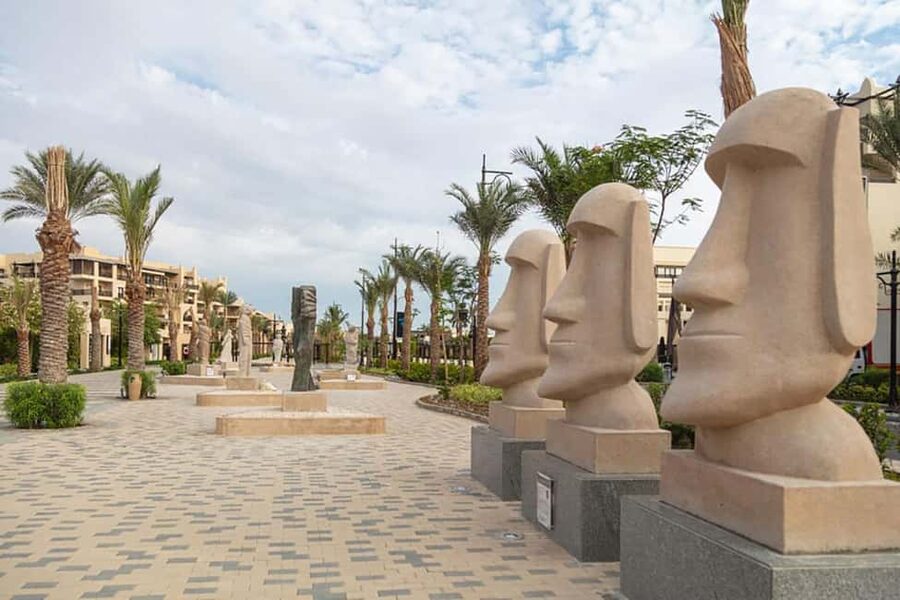 Hurghada: Morning or Sunset Sights Guided Tour with Shopping - Markets, food stops, and the feel of local streets