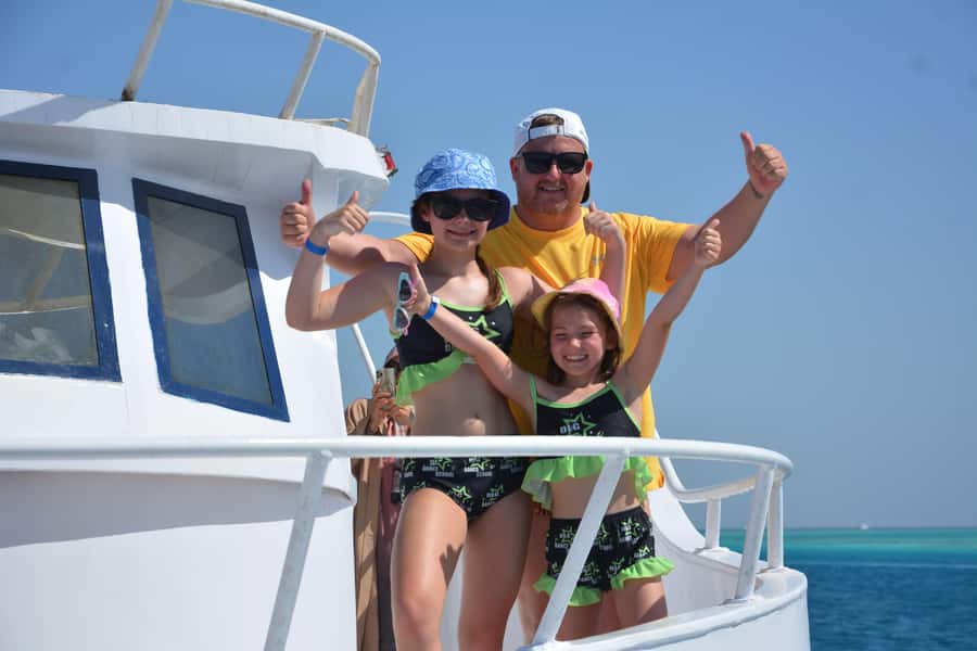 Hurghada: Orange Bay Island Boat Trip w/ Breakfast and Lunch - Two unhurried hours at Orange Bay