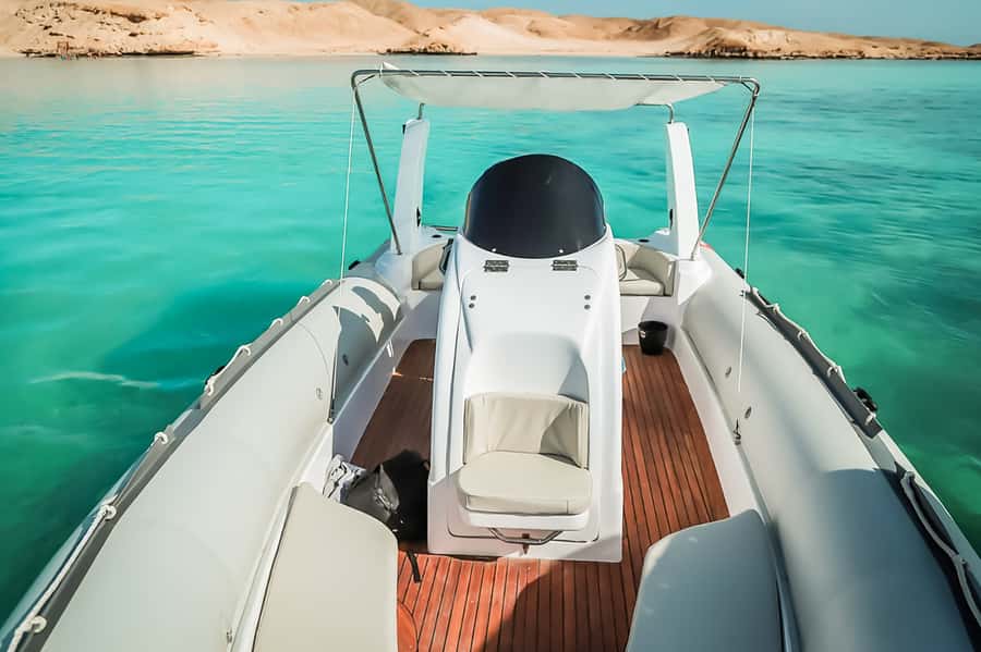 Hurghada: Orange Bay & Magawish Island Speedboat with Lunch - Parasailing: the optional view from above