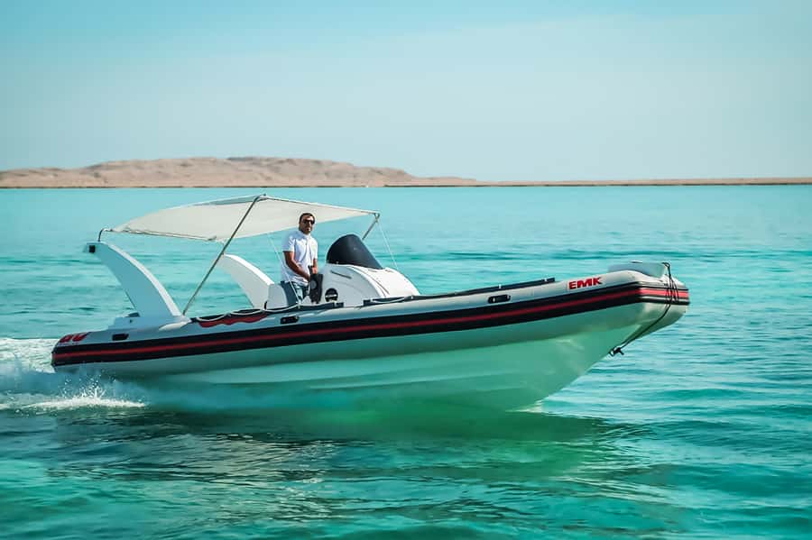 Hurghada: Orange Bay & Magawish Island Speedboat with Lunch - Private or shared speedboat?