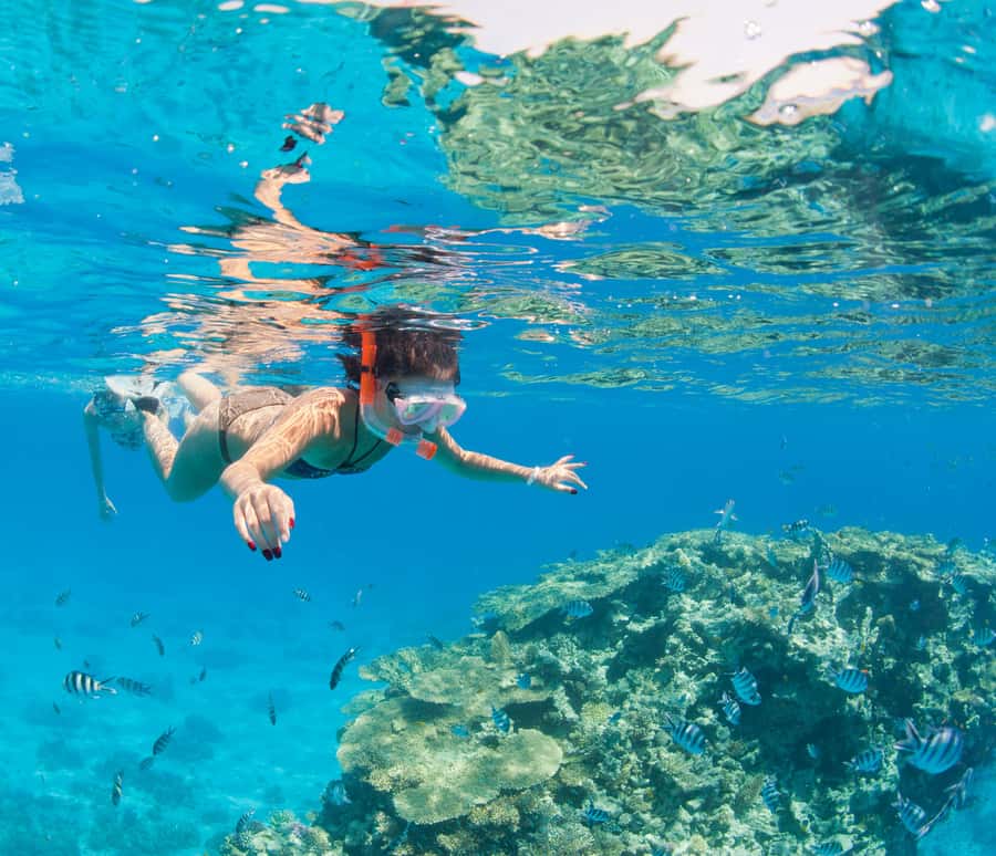 Hurghada: Orange & Giftun Island Cruise with Massage & Lunch - Why the yacht matters for an eight-hour day
