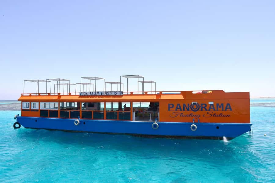 Hurghada: Panoramic Semi-Submarine Cruise with Snorkeling - How the family experience feels