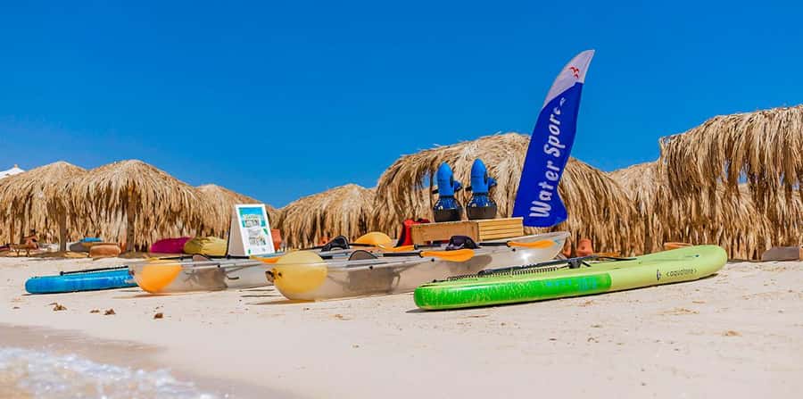 Hurghada: Paradise Island Yacht Cruise, Lunch & Snorkeling - Three hours of sand, water, and island rest