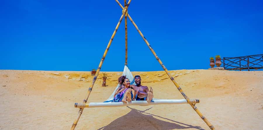 Hurghada: Paradise Speedboat w/ Optional Snorkeling & Lunch - Paradise Beach on Giftun Island
