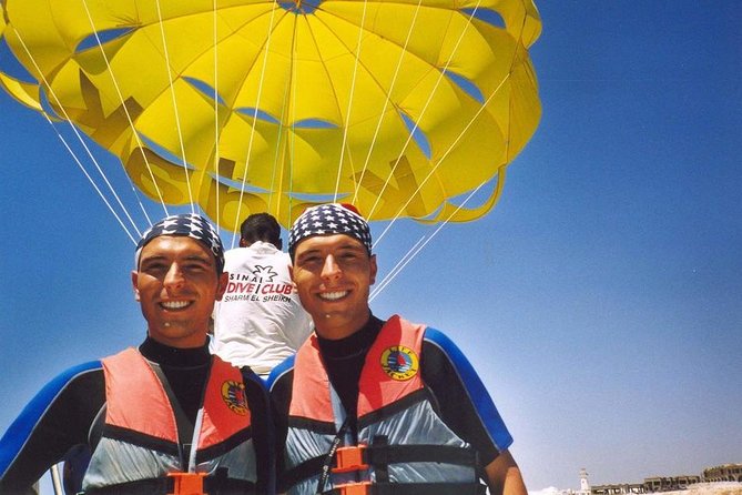 Hurghada: Parasailing Adventure with Hotel Pickup - What the view is really worth
