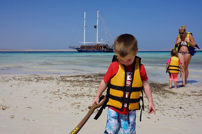 Hurghada Pirates sailing boat to Orange bay & Buffet Lunch - Orange Bay offers the slower part of the day