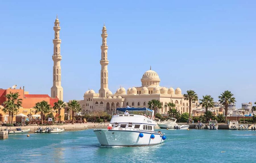 Hurghada: Private or Shared City Tour with Guide & Shopping - Shared or private: which format should you book?