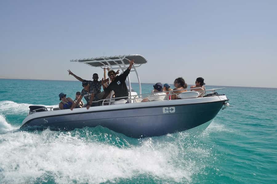 Hurghada: Private Speedboat Adventure with Snacks & Pick-up - Snorkeling over coral reefs and wreck sites