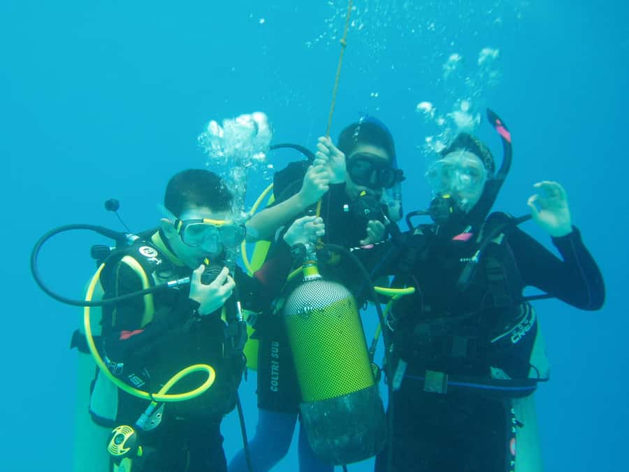 Hurghada, Professionals Diving in Open Water Tour with Lunch - What the $72 price really covers