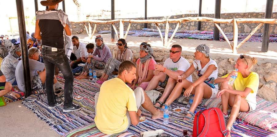 Hurghada: Safari Jeep, Buggy, Camel, Quad, Bedouin Dinner - The 4WD Jeep ride through the mountains