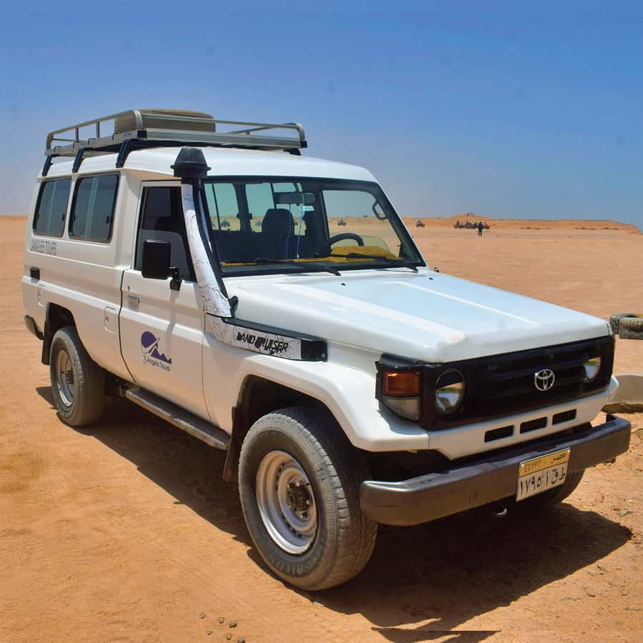 Hurghada: Safari Jeep, Quad, Buggy, Camel Ride & BBQ Dinner - The 20-kilometer Jeep ride into the Sahara