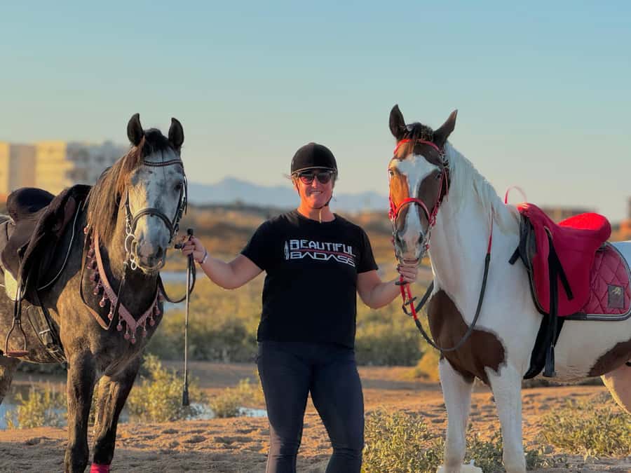 Hurghada: Sea & Desert Horse Riding tour/w Swimming&Transfer - The people make the ride work