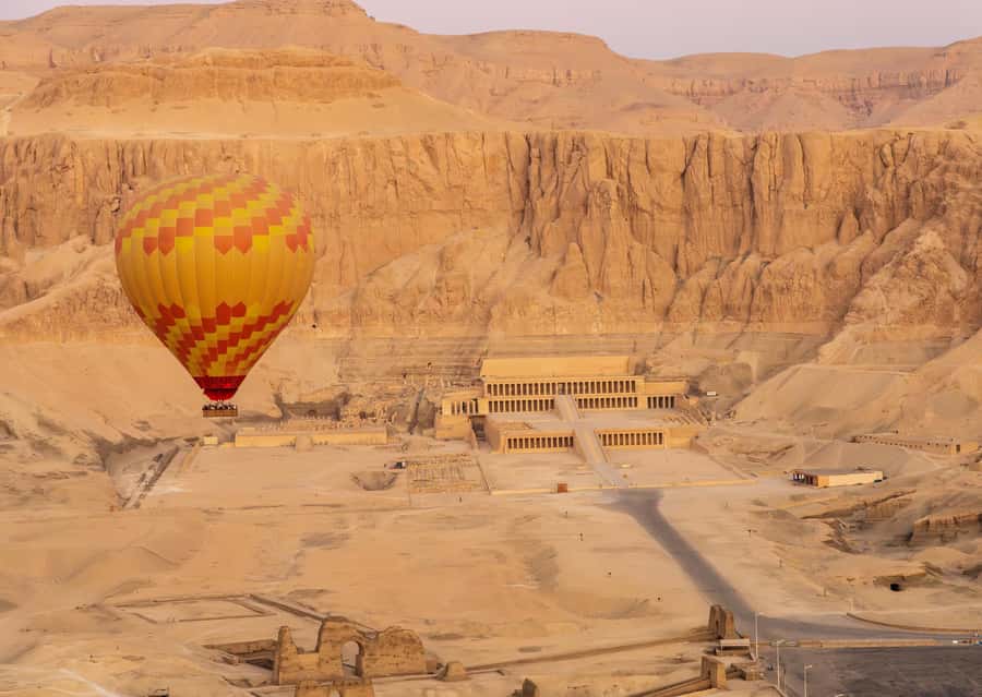 Hurghada: Small-Group Luxor Day Tour & Sunrise Balloon Ride - Key points before you book