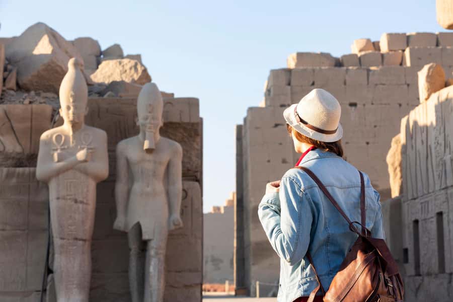 Hurghada: Small-Group Luxor Day Tour & Sunrise Balloon Ride - Hatshepsut and the Colossi of Memnon