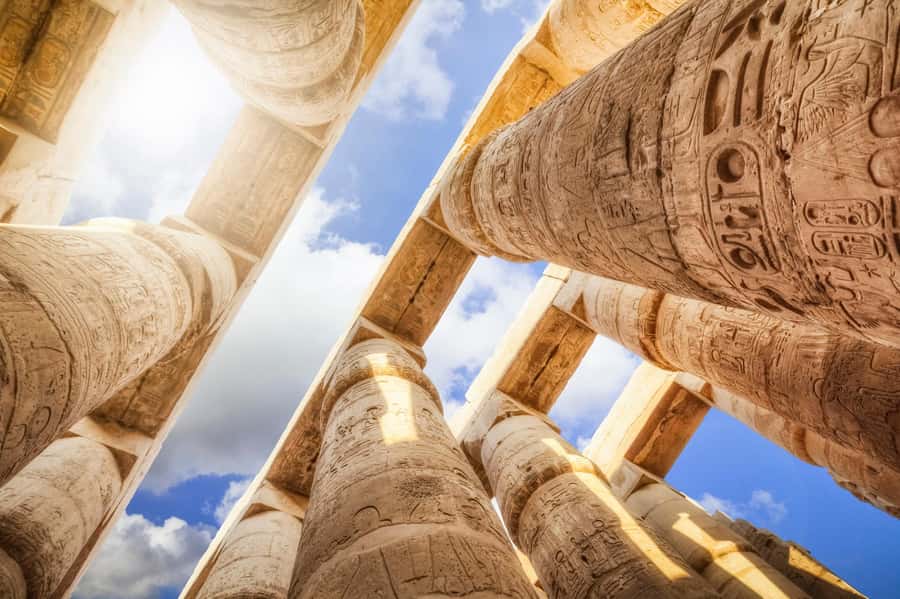 Hurghada: Small-Group Luxor Day Tour & Sunrise Balloon Ride - Guides, drivers, and the small-group feel