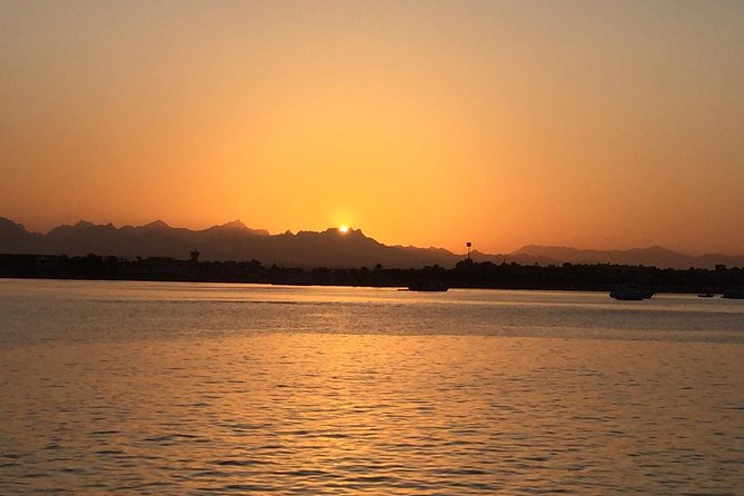 Hurghada: Sunrise Quad Biking and Giftun Island Snorkeling - Lunch and the real value of $45.16